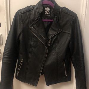 Womens biker leather jacket (size M) 100% real leather